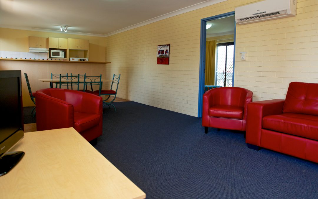 Harbourside Resort accommodation lounge